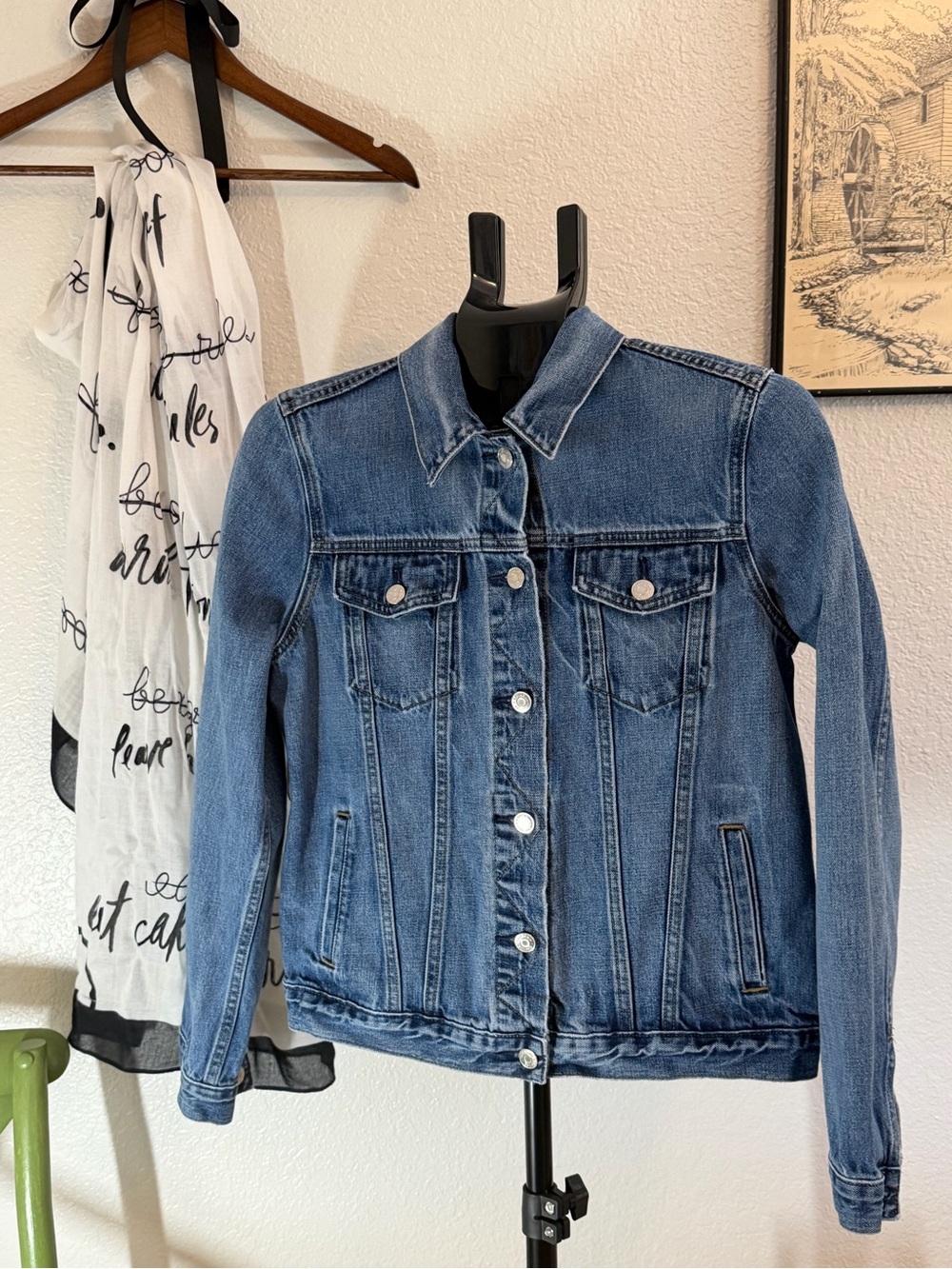 Gap 1969 Icon Denim Jacket Saddle Blue Wash Size M